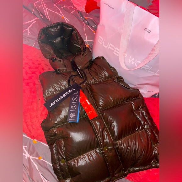 Aritzia Jackets & Blazers - New condition Aritzia Super Puff Vest,orchid green